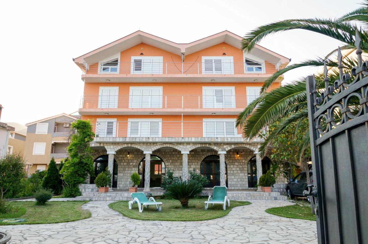 Apartments Apple Cat Montenegro Ko Bijela Exterior photo
